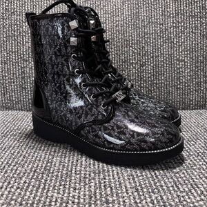 Michael Kors Haskell Syre Boots Girls' MK Logo Black Combat Style Sz: 3